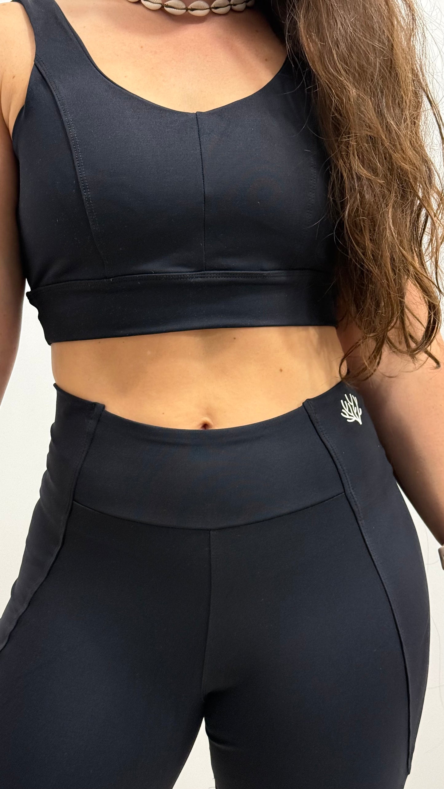 Calção com bolso nas costas