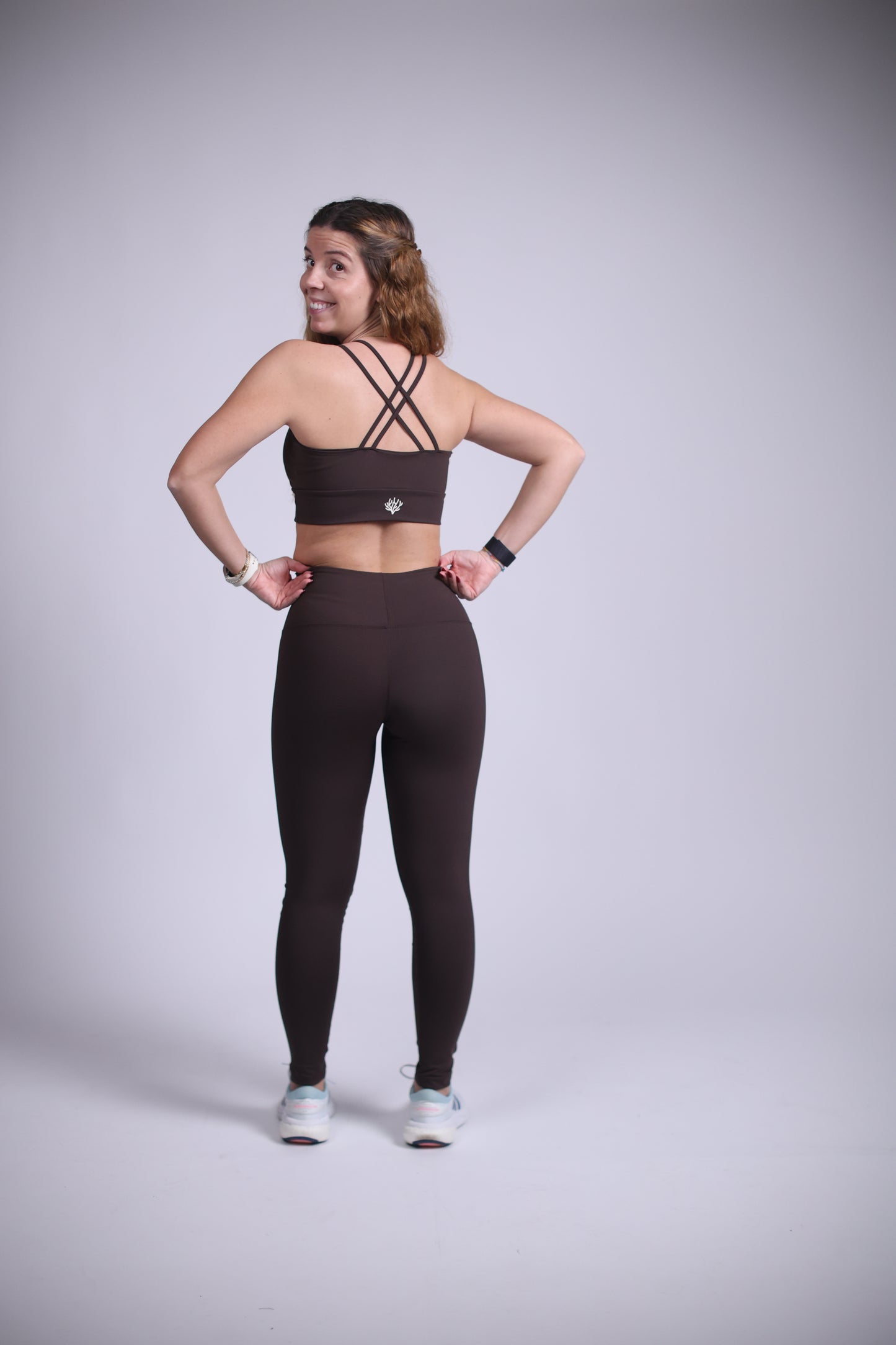 Conjunto Gritt Básico castanho