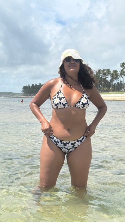 Biquini Rio de Janeiro empina bumbum