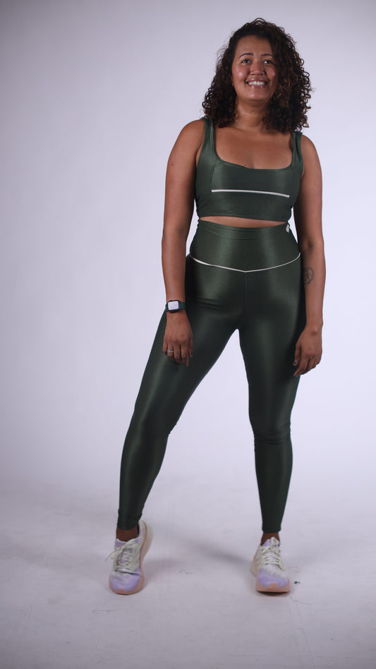 Conjunto Caneladinho verde tropa