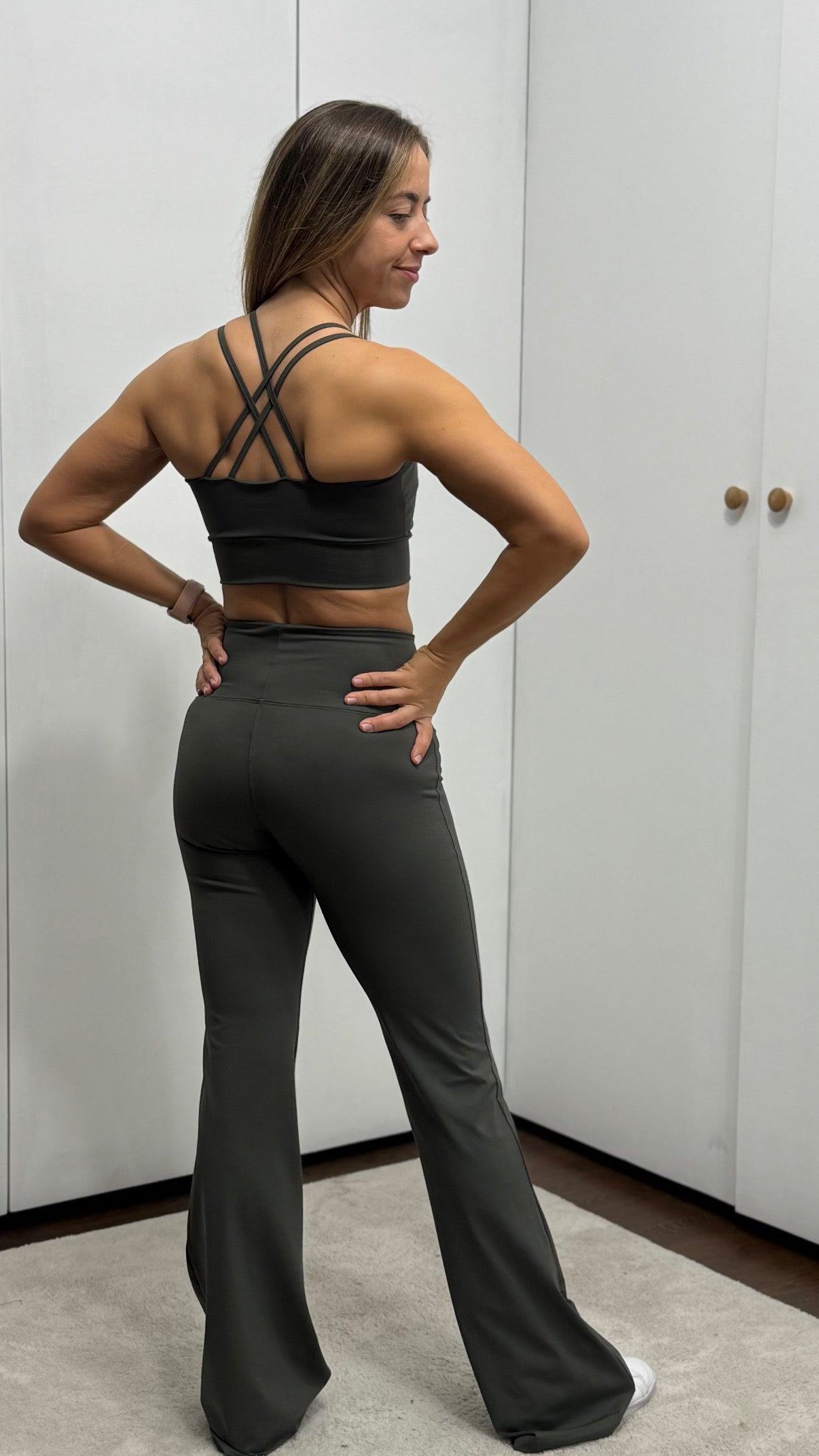 Conjunto Flare Gritt Verde Tropa