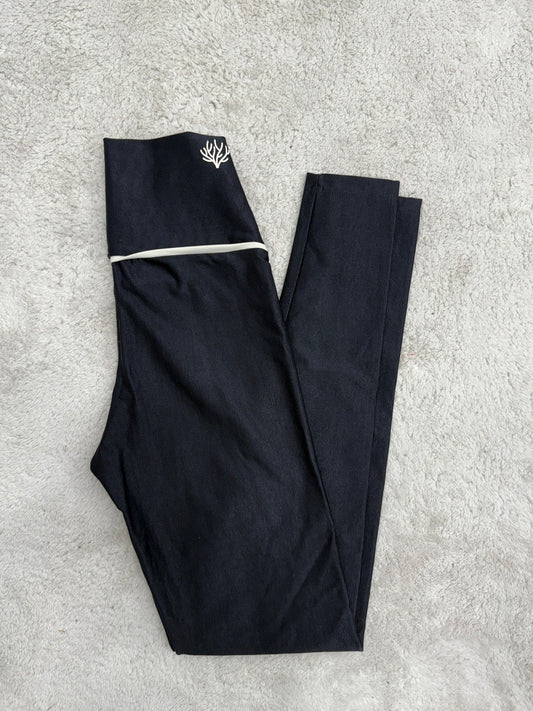 Conjunto Caneladinho Preto
