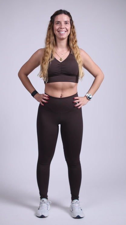 Conjunto Gritt Básico castanho